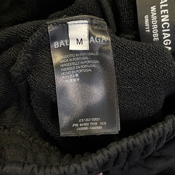 Authentic Balenciaga men’s Straight-Leg Logo-Print Cotton Sweatpants med… - Picture 5 of 7